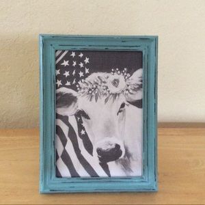 Farmhouse Americana cow picture 5x7 w/frame